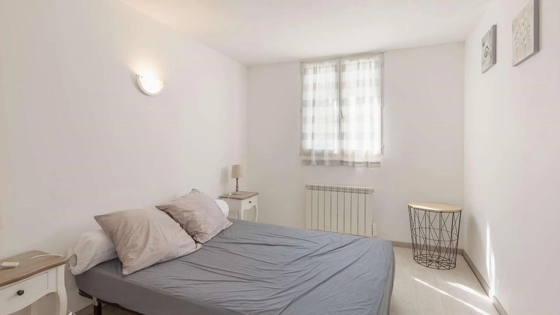 公寓 Appartement T3 climatisé avec parking et WiFi, proche des Thermes - FR-1-841-58 Cazaubon